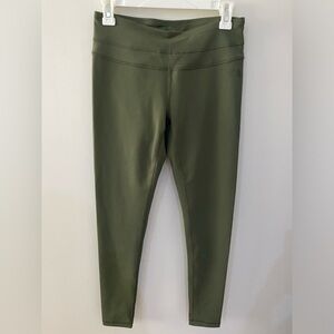 NWT The North Face Women's Hatha Leggings Size M -Green
